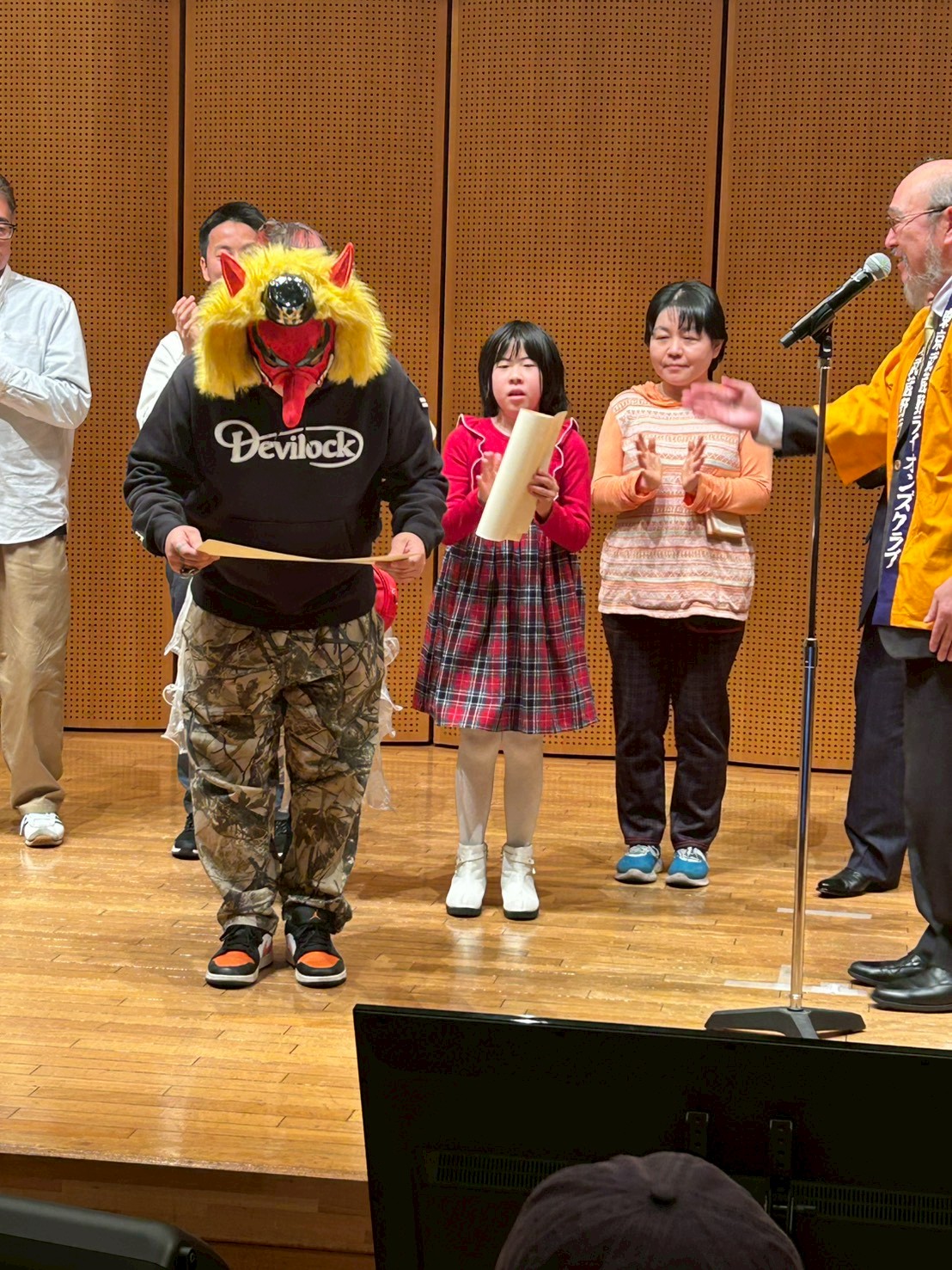 チャリティカラオケ大会